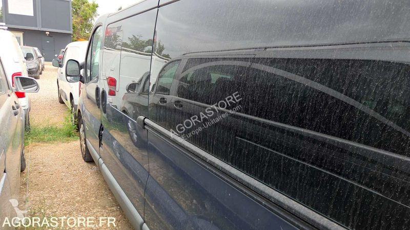 Veículo utilitário Renault TRAFIC