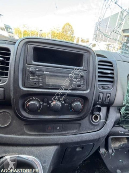 Veículo utilitário Renault TRAFIC