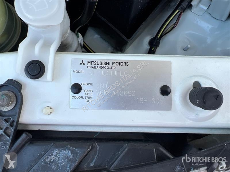 Veículo utilitário Mitsubishi