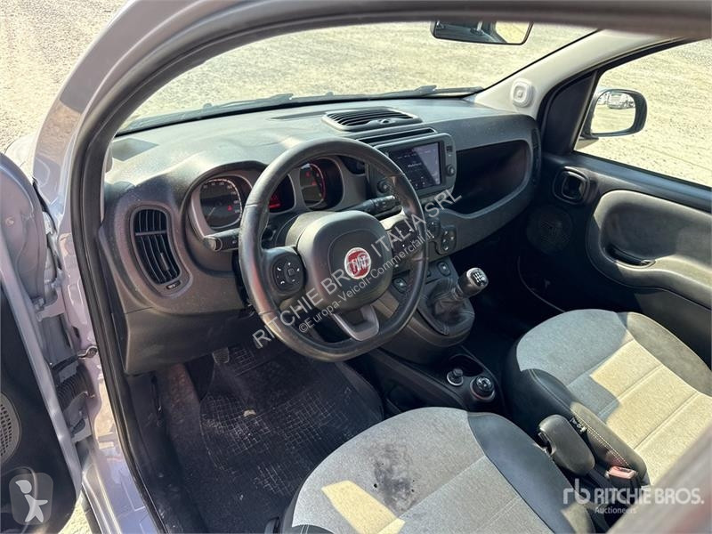Veículo utilitário Fiat 4X4 Cross Automobile