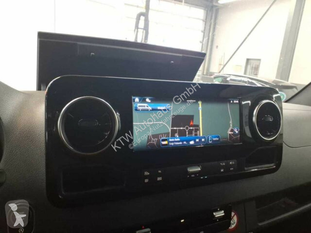 Veículo utilitário Mercedes Sprinter 317...