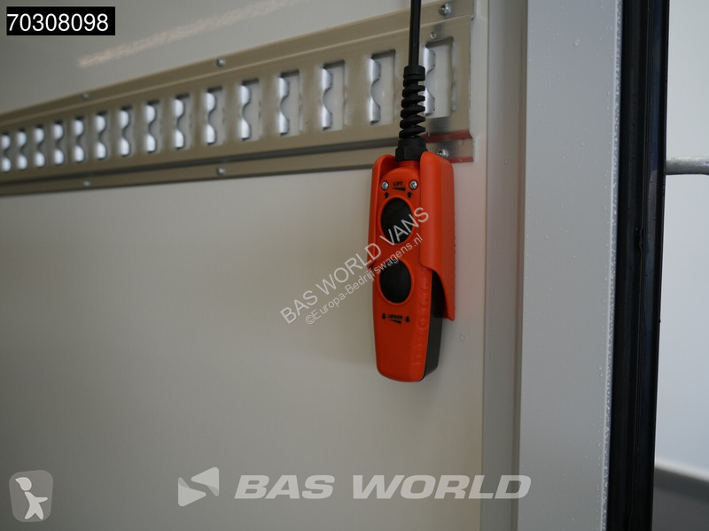 Haszongépjármű Iveco 35C18 3.0L Automaat...
