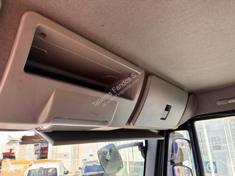 Véhicule utilitaire Iveco ML 120 E22