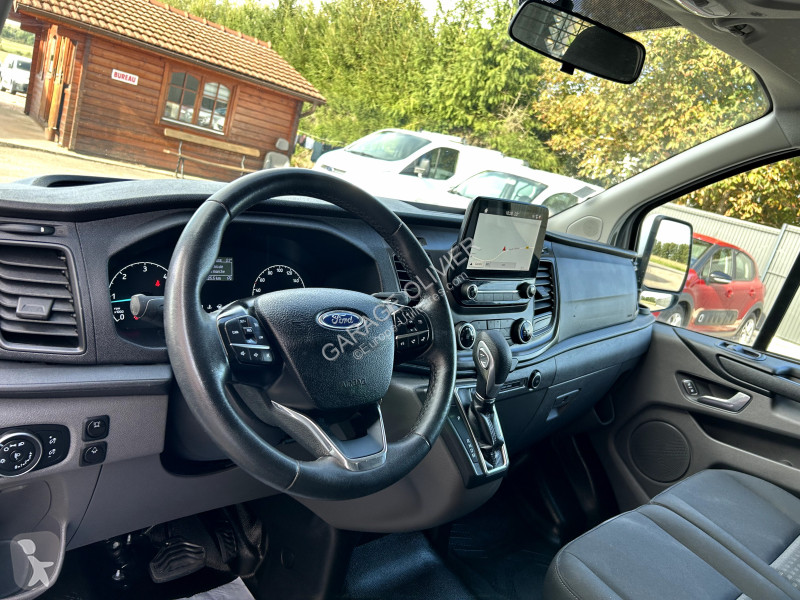 Véhicule utilitaire Ford 300 L1H1 2.0 Ecoblue...