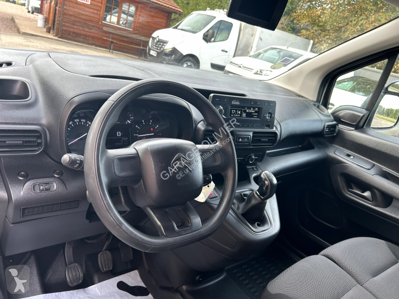Užitkové vozidlo Citroën M 1000KG 1.5 Bluehdi...