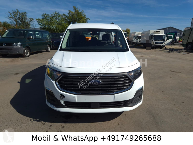 Véhicule utilitaire Ford Titanium 2.0 CDI...