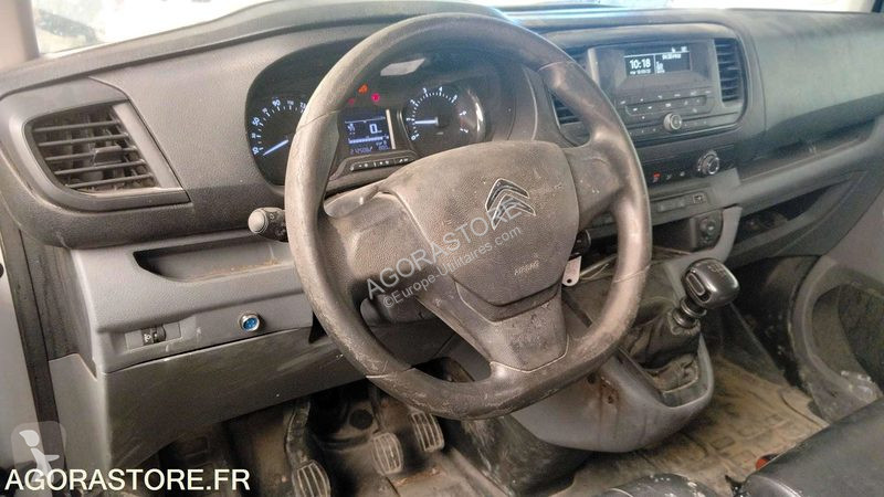 Véhicule utilitaire Citroën JUMPY