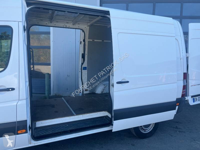 Véhicule utilitaire Mercedes 216 CDI