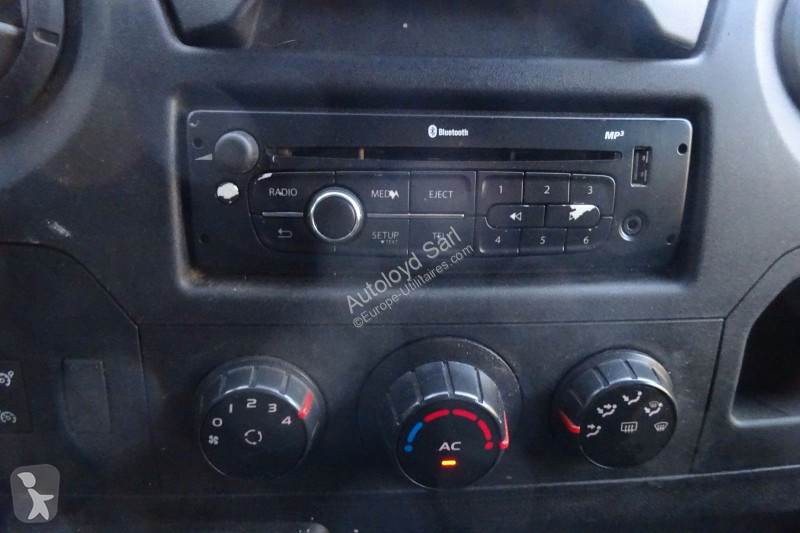 Véhicule utilitaire Renault MASTER 2,3 DCI 125