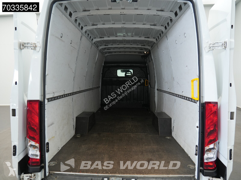 Furgoneta Iveco 35S16 Automaat 160PK L3H2...