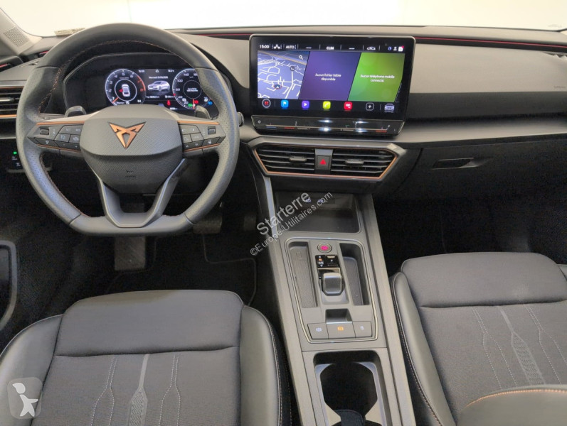 Véhicule utilitaire Cupra  LEON