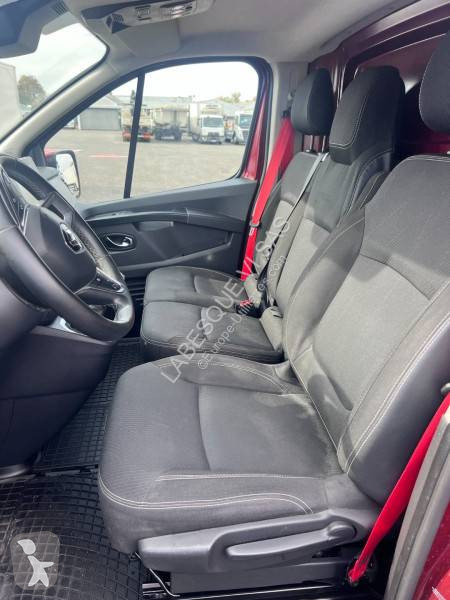 Nyttofordon Renault TRAFIC III (2) 2.0 DCI 150...