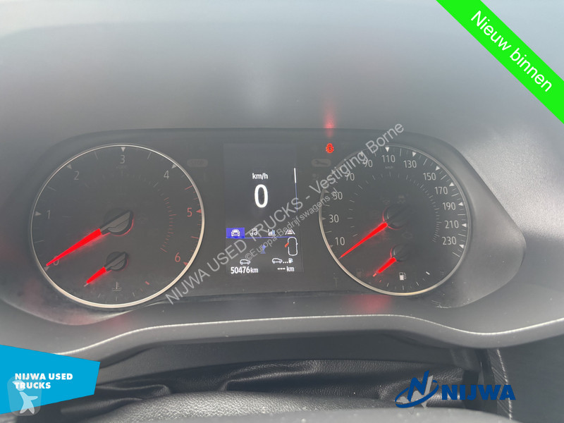 Veicolo commerciale Renault 150 L2H1 DC + Trekhaak