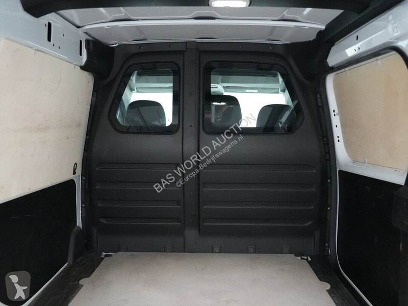 Véhicule utilitaire Mercedes 112 CDI