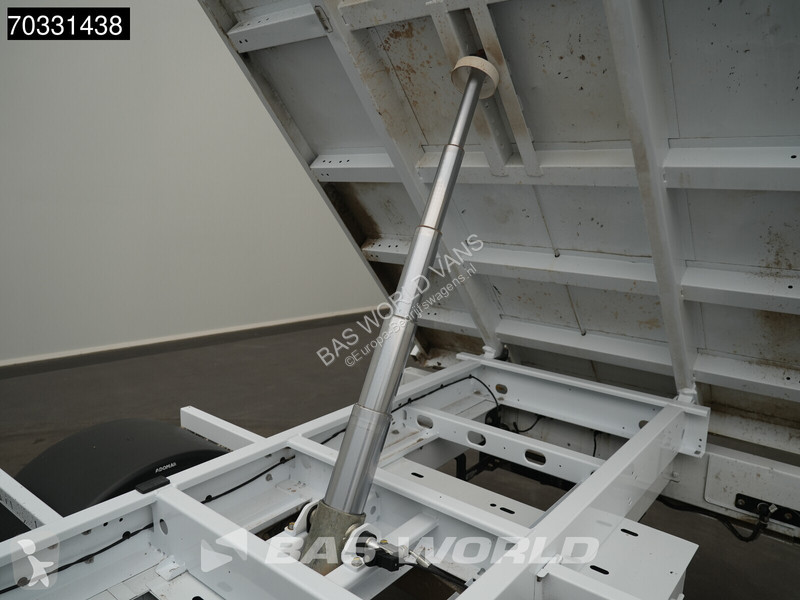 Véhicule utilitaire Renault Kipper 3,5t...