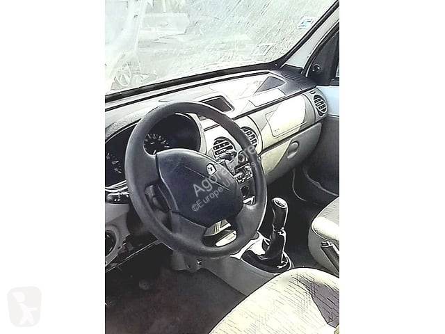 Véhicule utilitaire Renault