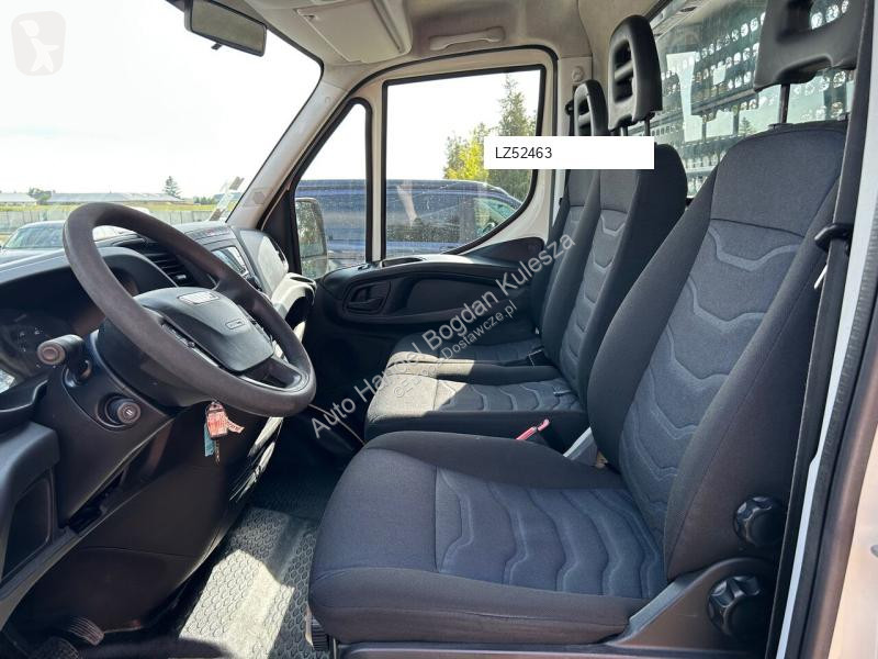 Veicolo commerciale Iveco 35C12
