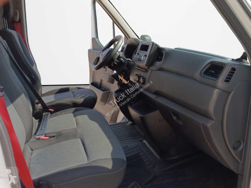 Veicolo commerciale Renault III 35 RWD 2019 -...