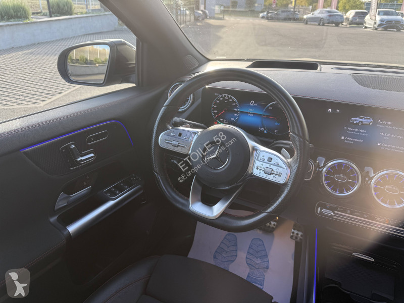 Mercedes EQA 250+ van