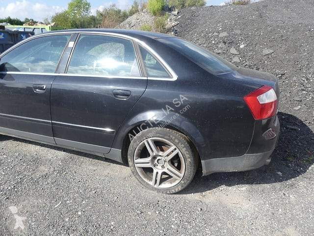 Коммерческий автомобиль Audi A4