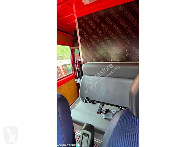 Коммерческий автомобиль