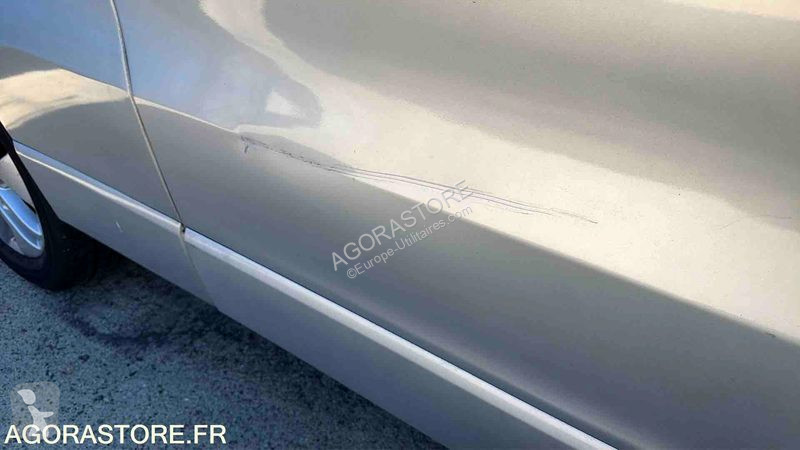 Samochód dostawczy Opel VIVARO