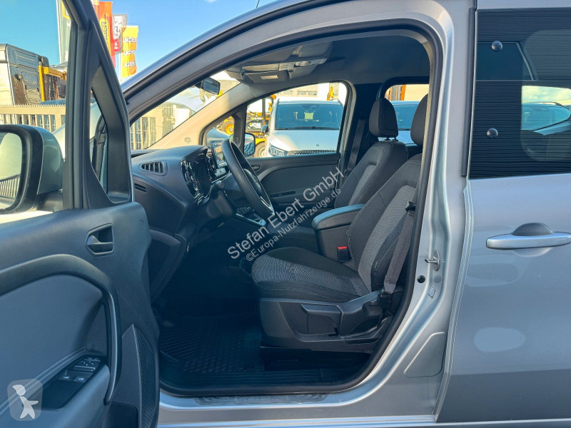 Nyttofordon Mercedes T 180 d MBUX Tempomat