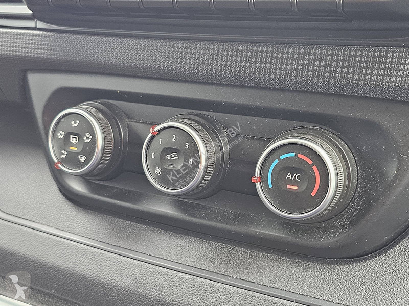 Autoutilitară Renault 2.0 DCI L2H1 Airco Trekhaak