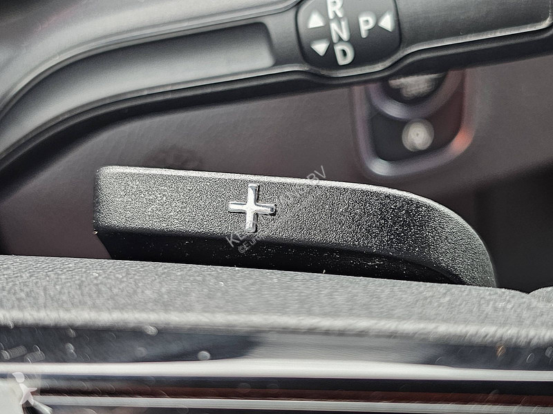 Autoutilitară Mercedes 317 L3H2 Automaat MBUX10