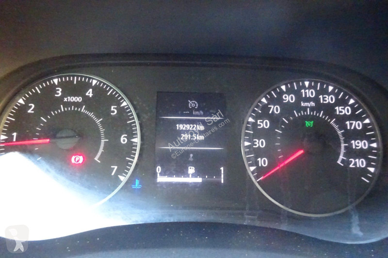 Nyttofordon Renault MASTER 2,3 DCI 136