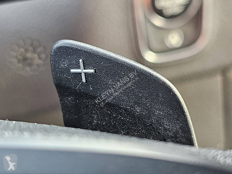 Autoutilitară Mercedes 317 L2H2 Dubbele Cabine!