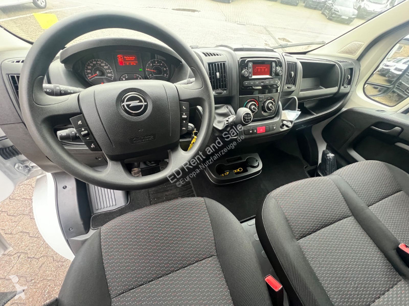 Samochód dostawczy Opel Vermietung-Rental...