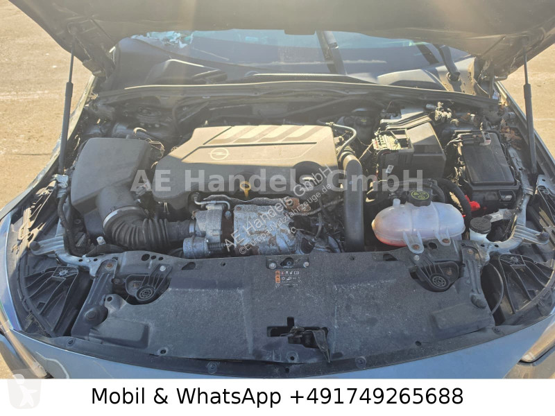 Véhicule utilitaire Opel B Sports Tourer...