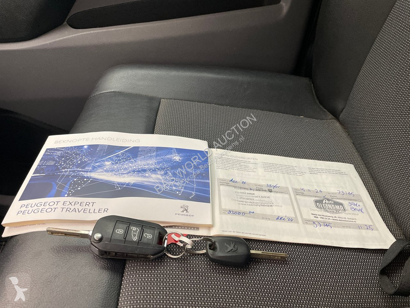 Autoutilitară Peugeot 2.0 BlueHDI 120 Standard...