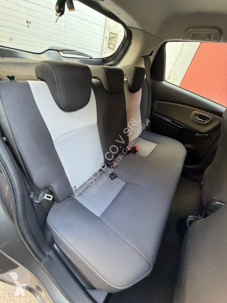 Furgoneta Toyota 1.5 VVT-I 100 hybride