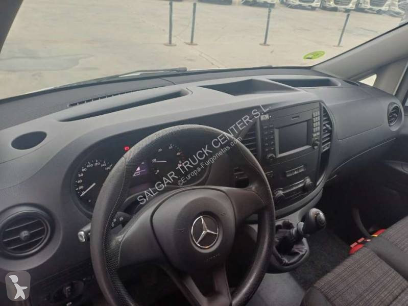 Autoutilitară Mercedes