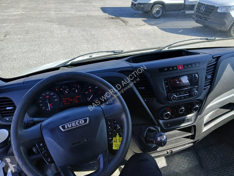 Autoutilitară Iveco 35C15