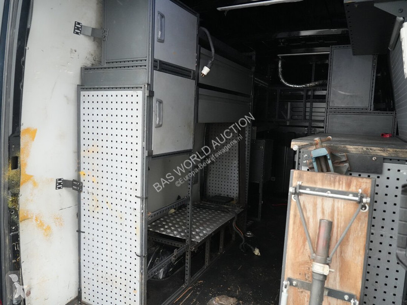 عربة نفعية Iveco 50C18