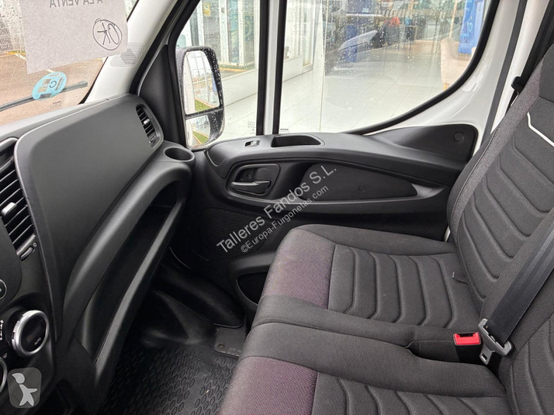 Furgoneta Iveco  35C16H3.0