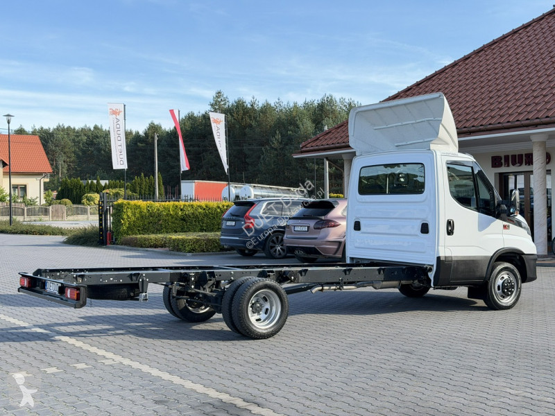 Furgoneta Iveco 35C18