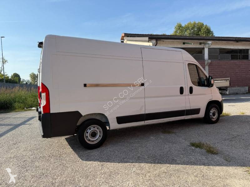 Furgoneta Fiat 2.2L 140 CV