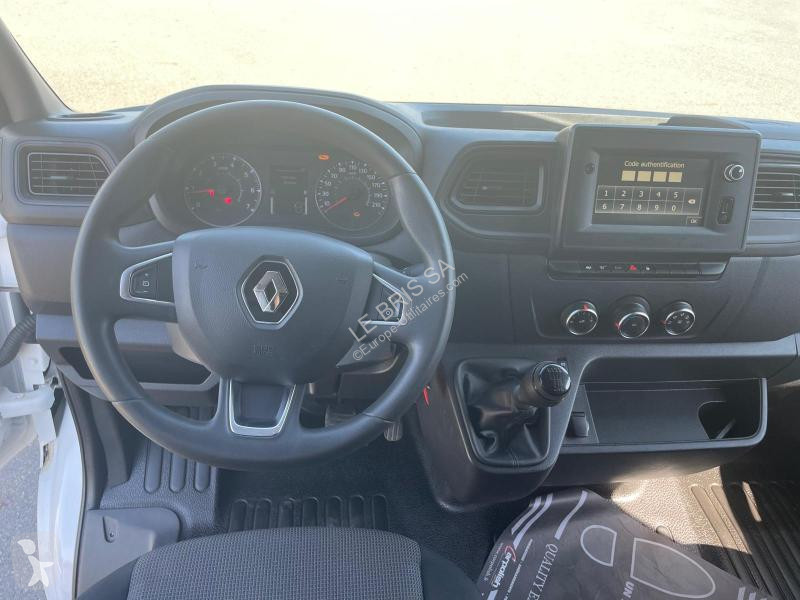 عربة نفعية Renault  MASTER