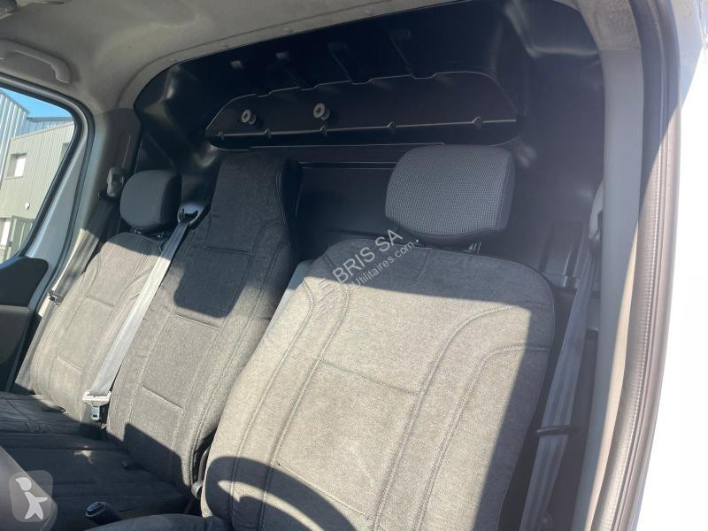 عربة نفعية Renault  MASTER 2.3 DCi 145 cv