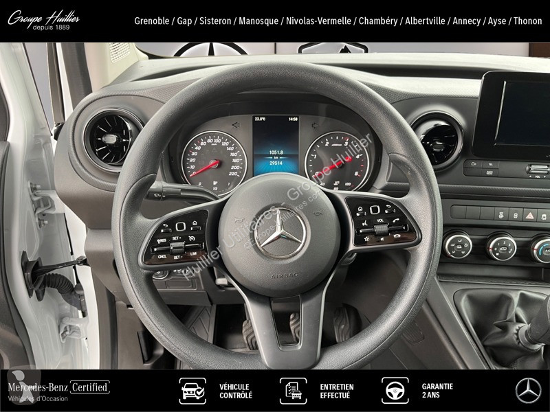 Véhicule utilitaire Mercedes 110 CDI Fourgon...