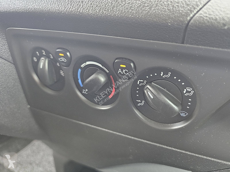 Autoutilitară Ford 2.2 TDCI TREND L1H1