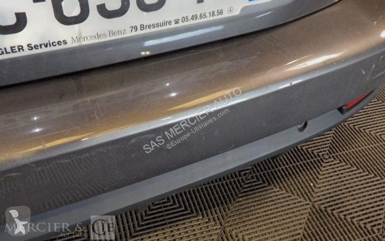Samochód dostawczy Peugeot