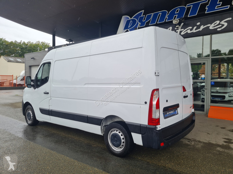 Véhicule utilitaire Renault MASTER III FG F3500...