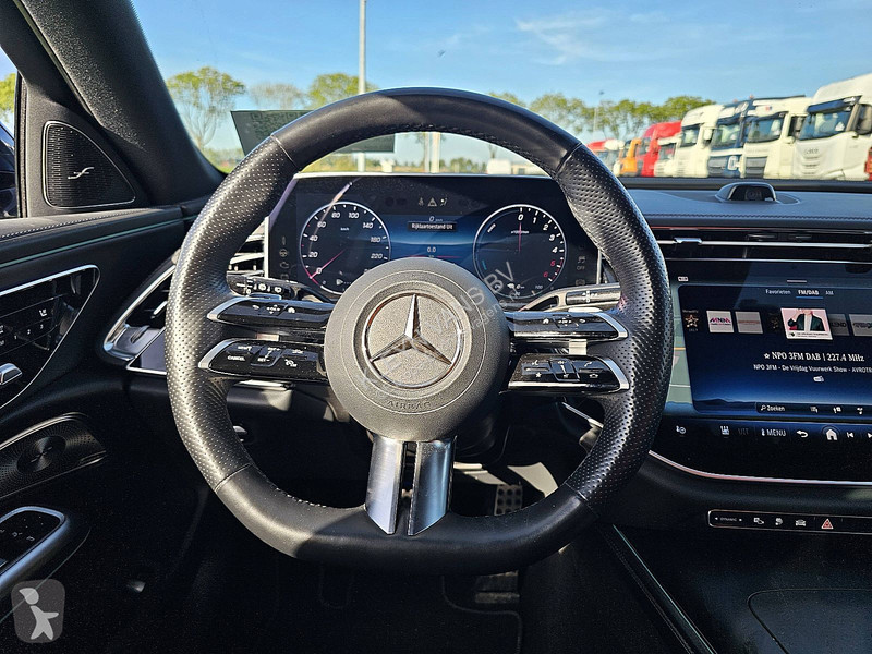Autoutilitară Mercedes Estate De Hybride...
