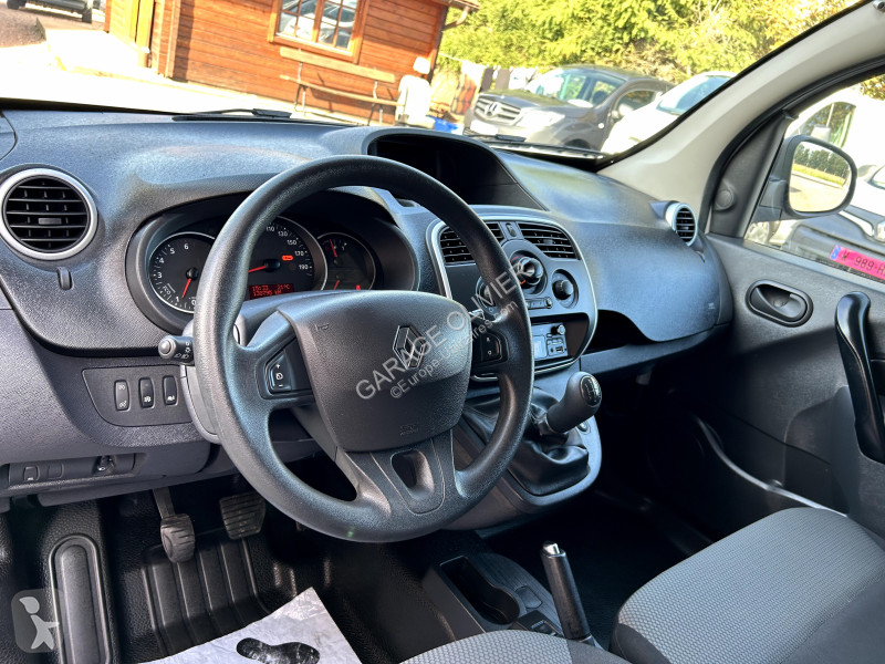 Лекотоварен автомобил Renault 1.5 dci Grand...