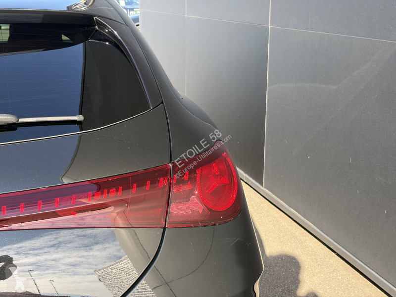 Véhicule utilitaire Mercedes CLA Shooting Brake...